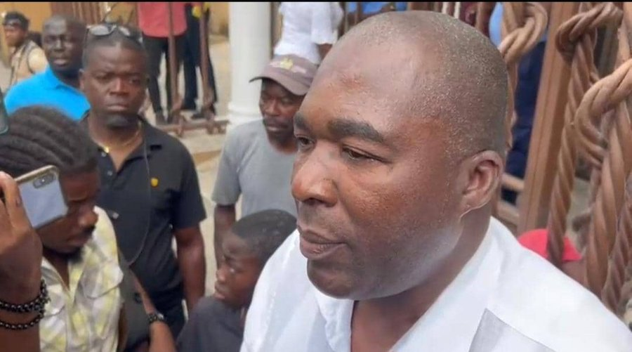 Haïti : l’ancien député Arnel Bélizaire arrêté par la DCPJ 3 jours après l'inscription de son parti politique au CEP.