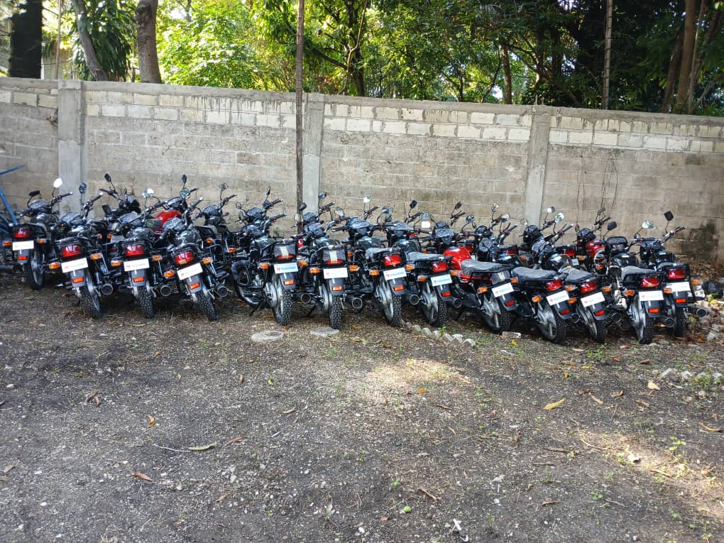 des employés accusent le directeur général de la DINEPA de corruption