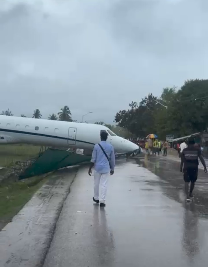 un avion cargo sort de piste à l’aéroport des Cayes, aucun blessé signalé