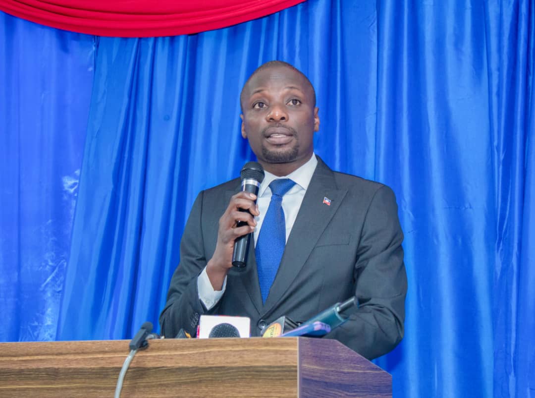 le ministre du Commerce James Monazard en mission à Yaoundé pour la 14e Conférence ministérielle de l’OMC