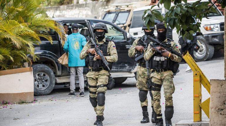 Des suspects clés dans l’assassinat de Jovenel Moïse jamais interrogés par les autorités américaines, affirme la défense au journal américain Miami Herald