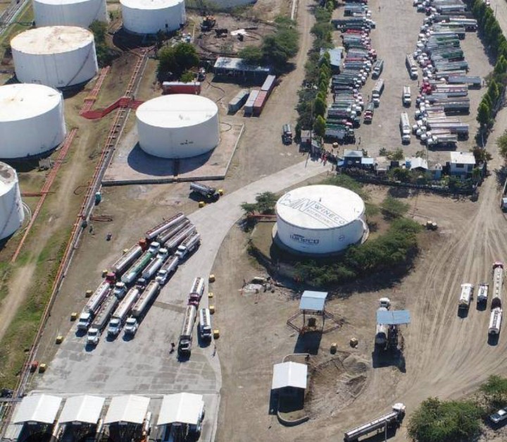 Détroit d'Ormuz tout comme Terminal Varreux