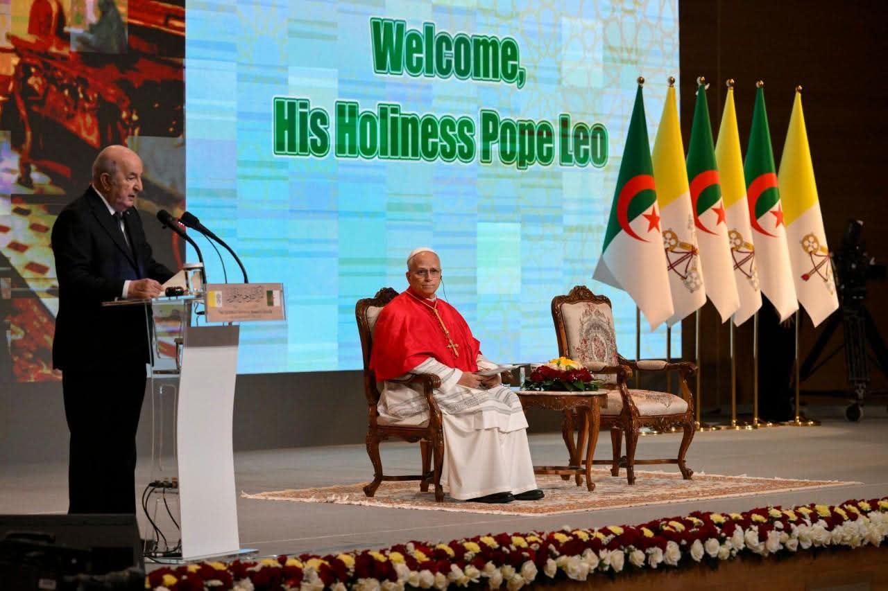 Le Torchon brûle entre le président américain Donald Trump et le Pape Léon XIV